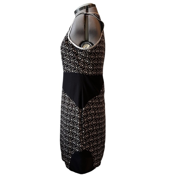 Collective Concepts Geometric Bodycon Dress | Size L | Black & Beige Panel - Picture 4 of 6